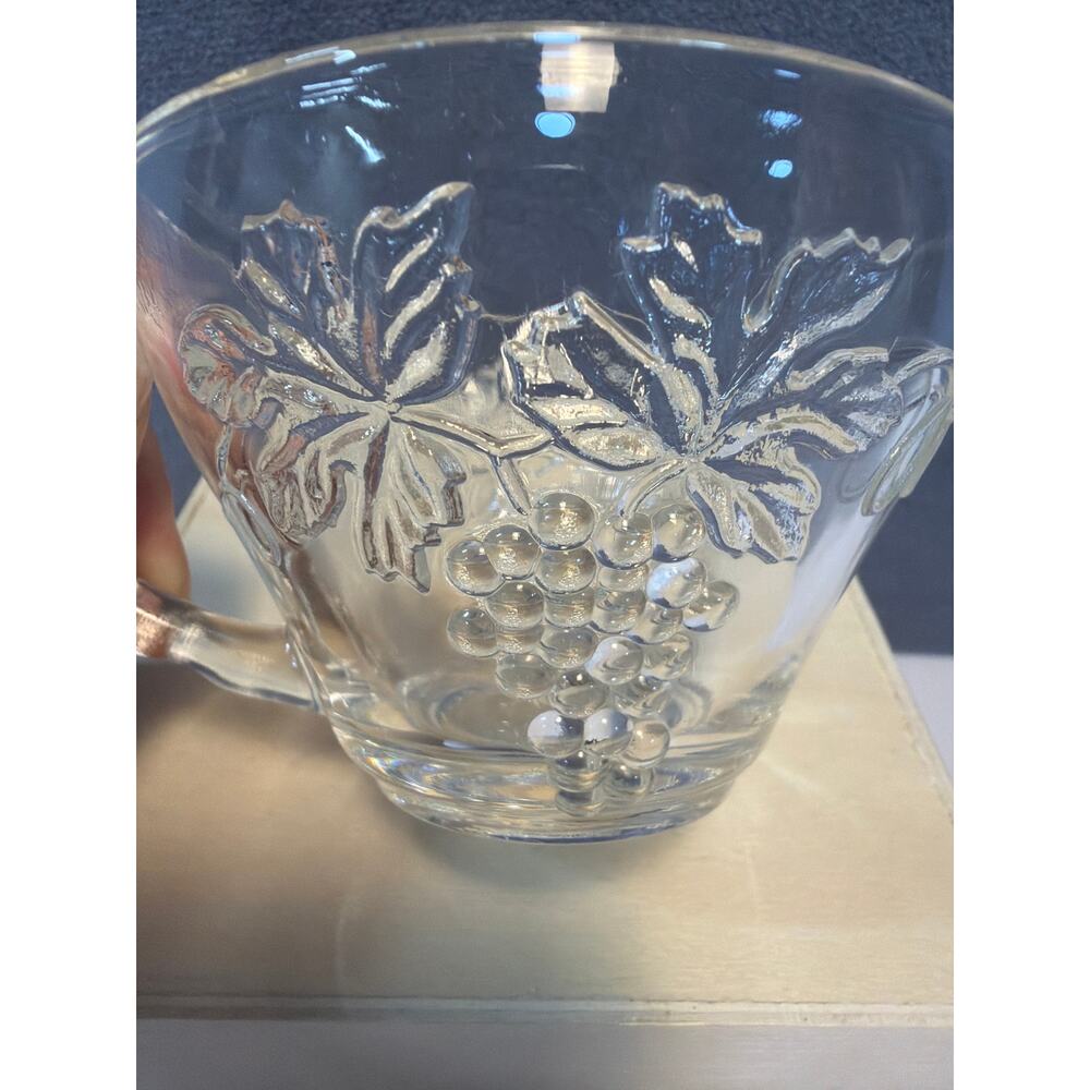 Lot of 4 - VTG 1970’s Anchor Hocking Grape Motif Replacement Punch  Cups - Picture 6 of 9